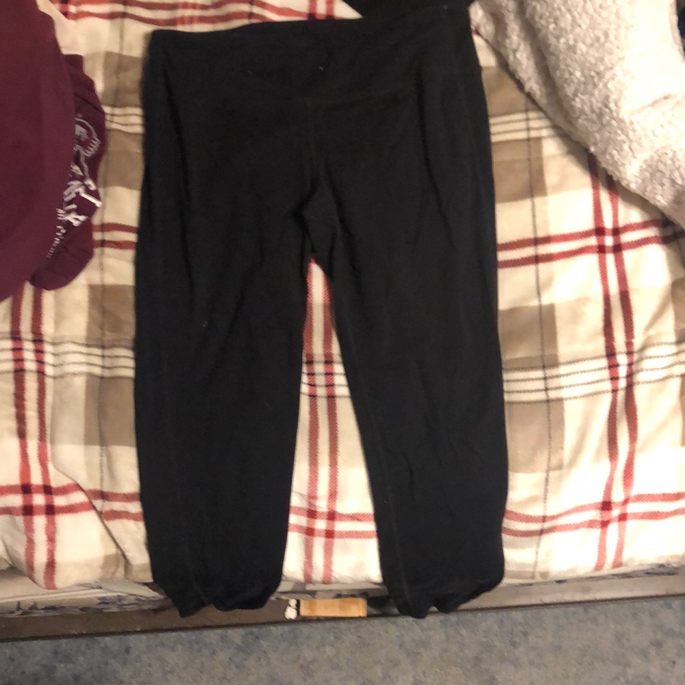 Black leggings